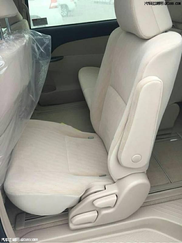 平行进口17款丰田普瑞维亚2.4L性能体验