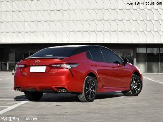 原创八代丰田凯美瑞首试&nbsp;外观时尚配置提升