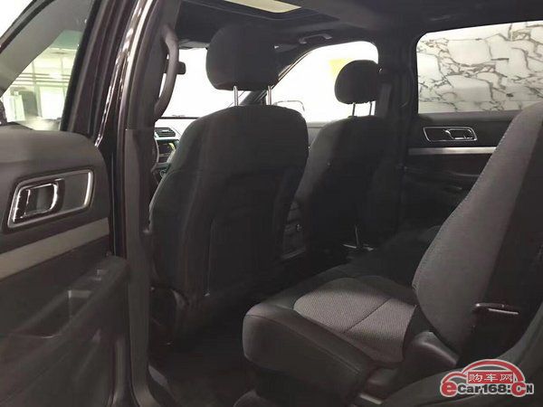 2017款福特探险者2.3T美式SUV心动价