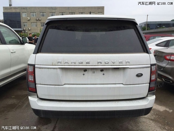 18款路虎揽胜行政3.0T平行进口到店实拍