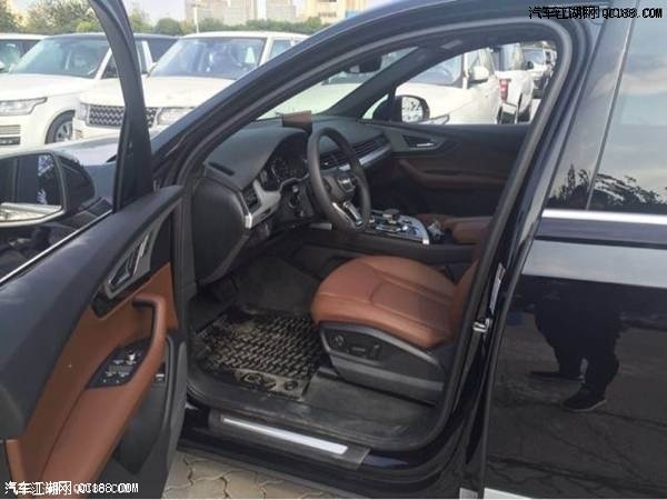 2018款奥迪Q7加版3.0T科技版现车实拍