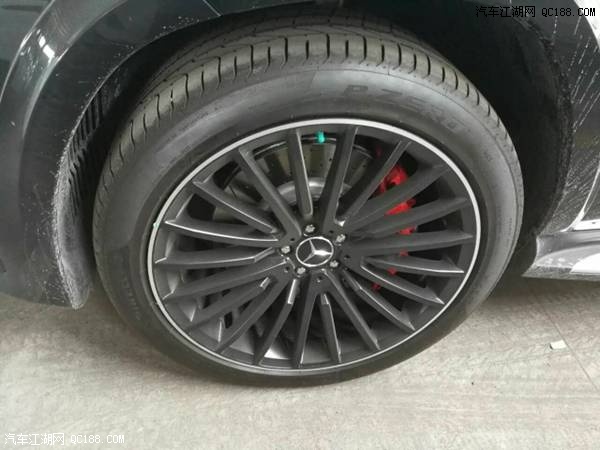 17款奔驰GLS63&nbsp;AMG&nbsp;5.5L双涡V8加版解读