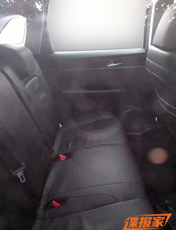 悬浮式车顶 新一代传祺GS5最新谍照曝光 年内发布