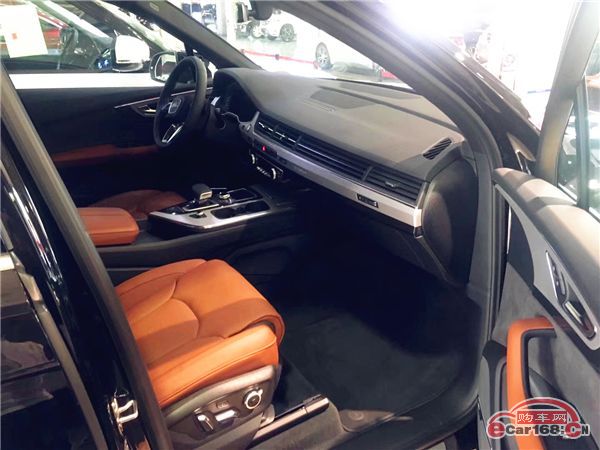2018款奥迪Q7港口大量现车