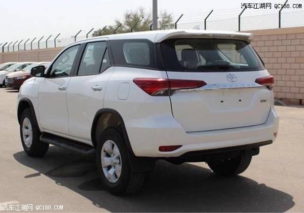 2018款丰田穿越者2.7L&nbsp;四驱SR5现车实拍