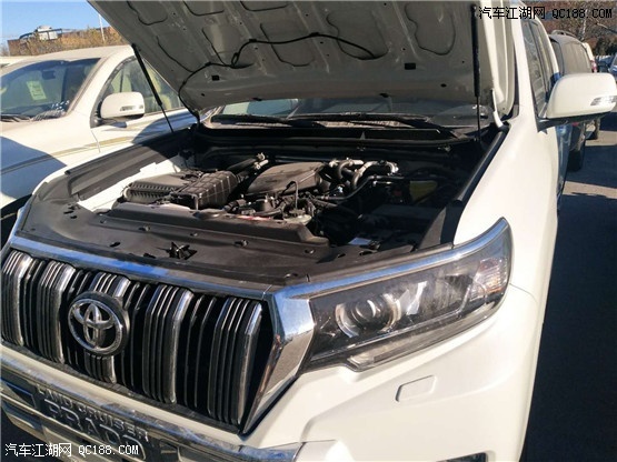 2018款丰田霸道2700 2.7排量中东版评测