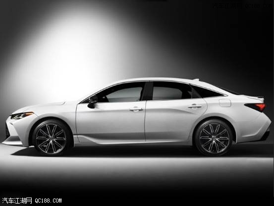 原创全新丰田Avalon静态评测&nbsp;新车朝气蓬勃