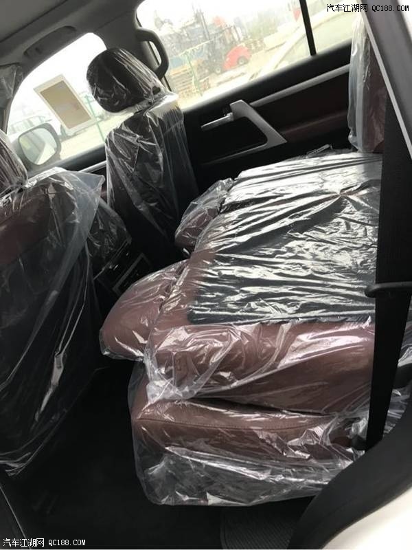 18款丰田酷路泽5700&nbsp;VXR天窗中东版价格