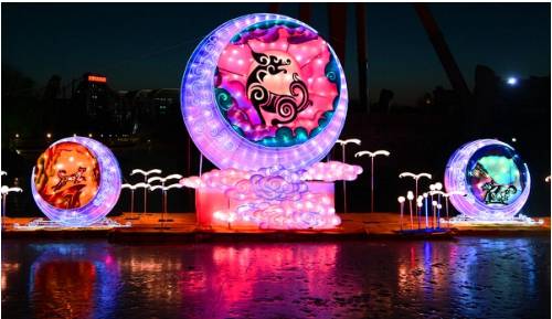 “华侨城·自贡灯会”盛大启幕 十二城彩灯点亮中国年