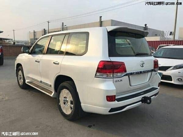 18款丰田兰德酷路泽4600中东版改装实拍