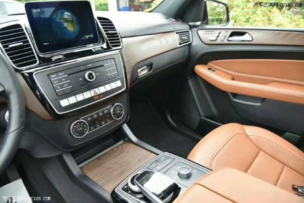 18款平行进口奔驰GLS450原装配置报价