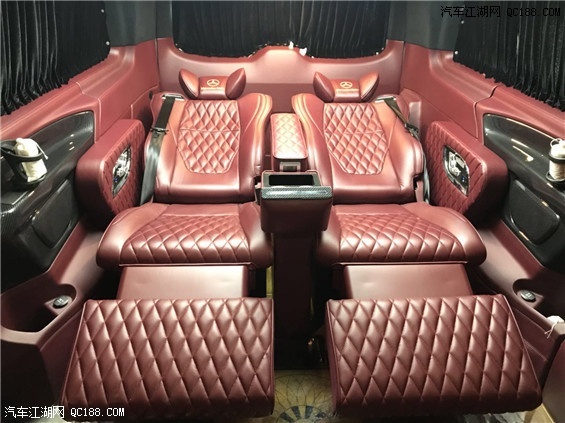 2017款奔驰威霆四驱顶配两驱性价比解读