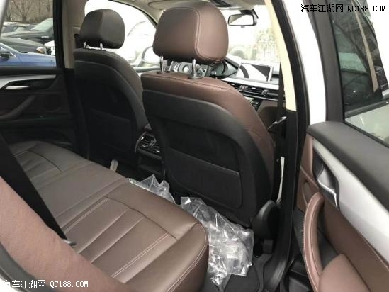 18款宝马X53.0T中东版白棕天津港现车报价