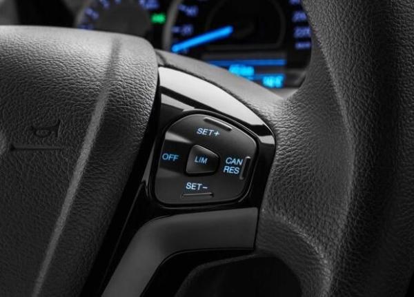 福特2018款Ka+车型官图发布 外观内饰配置升级