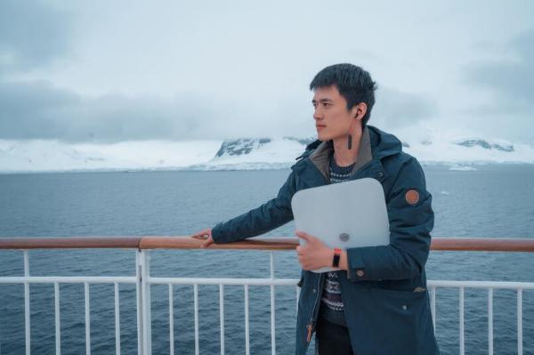 荣耀潮配南极品质大冒险，无惧极寒挑战