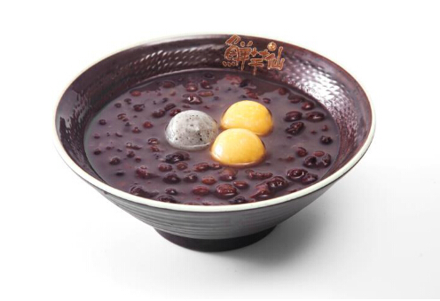 元宵吃汤圆吗？鲜芋仙温暖喜圆与你共度元宵佳节