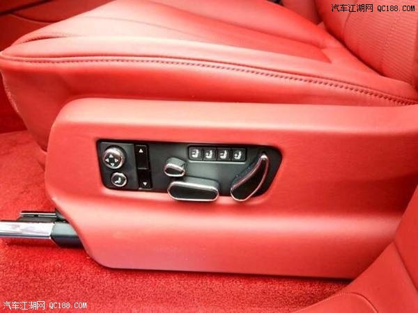 18款宾利添越V8 4.0T顶级四座配置详解