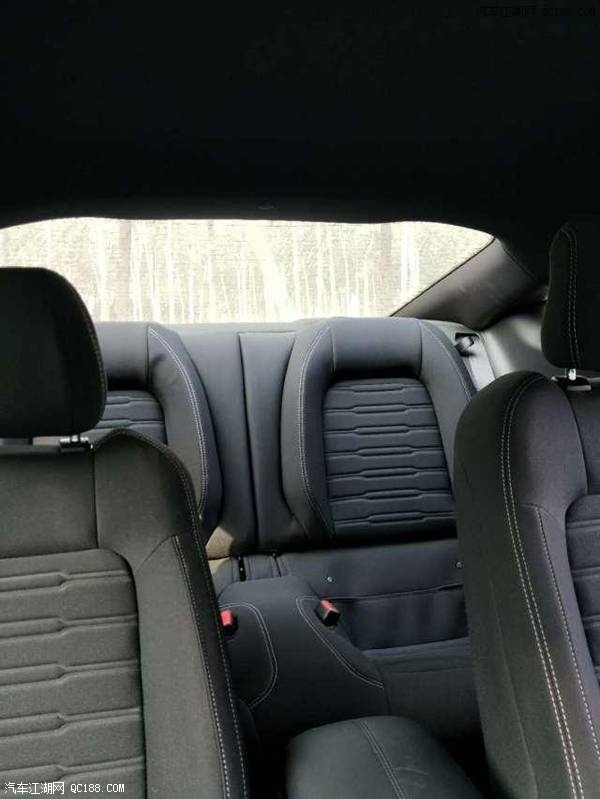 平行进口17款美版福特野马P版配置解读