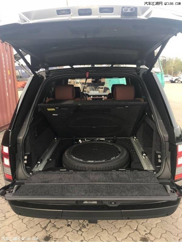 17款路虎揽胜行政3.0T&nbsp;HSE美规现车实拍