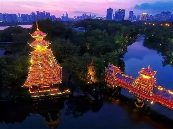 史上最盛大灯会！华侨城十二城点亮中国年