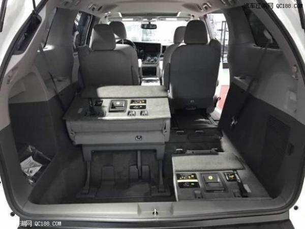 2017款丰田塞纳3.5四驱LE商务配置解析