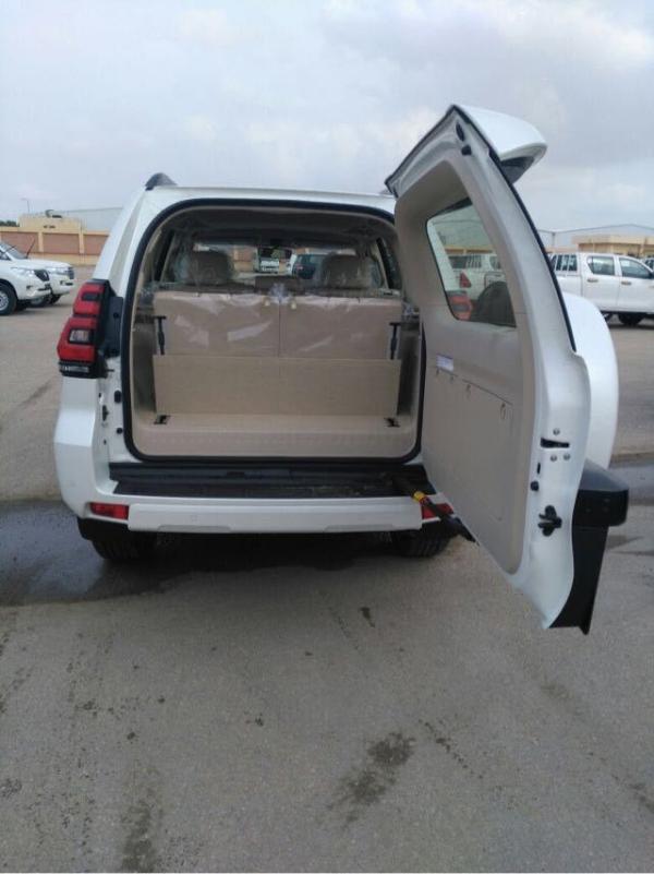 18款中东版丰田霸道4000手续正规丰田霸道4000越野车超低价