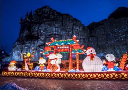 中国灯 耀神州 2018华侨城·自贡灯会西安城墙亮灯仪式华彩绽放