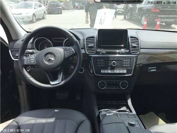 天津港17款奔弛GLS400美规越野性能评测