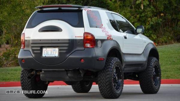 造型夸张的稀有物种 五十铃Vehicross Ironman特别版