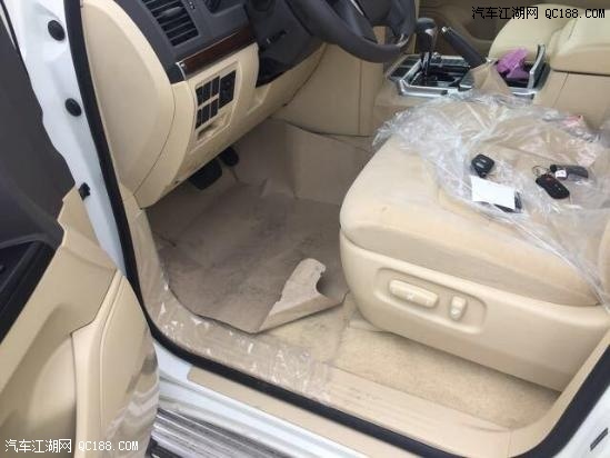 17款丰田酷路泽4000报价配置参数解析评测