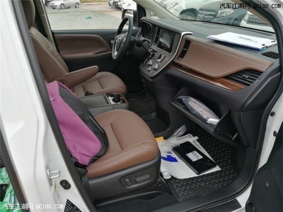 丰田塞纳2017款报价配置参数油耗解析