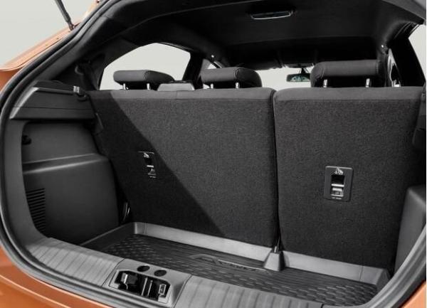 福特2018款Ka+车型官图发布 外观内饰配置升级