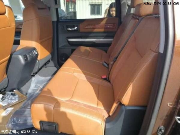 2017款丰田坦途5.7L超低油耗实测体验