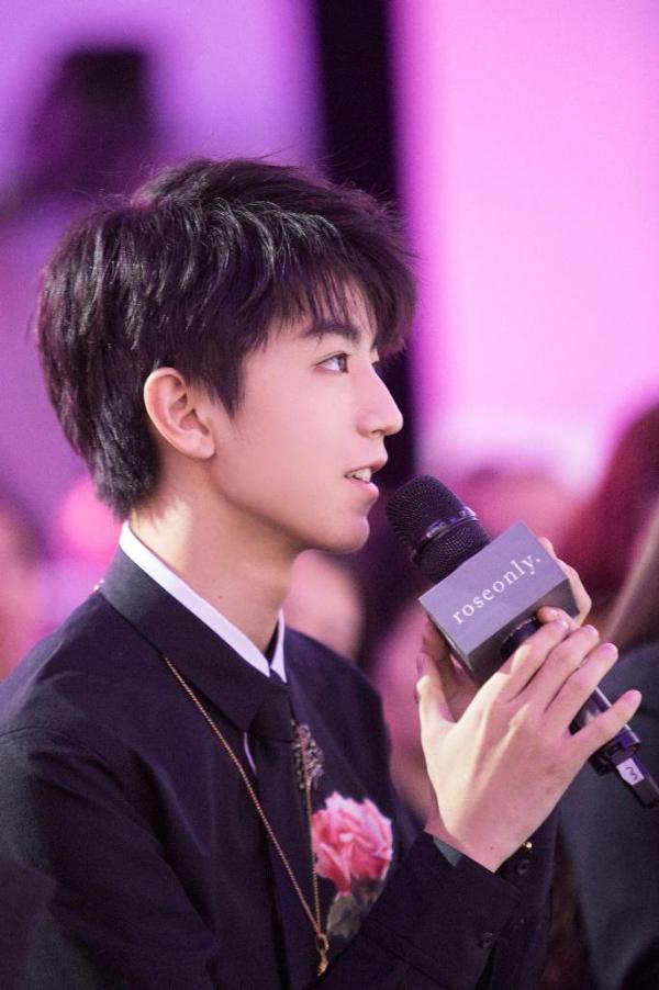 roseonly X 天猫超级品牌日 引领爱情信物消费升级