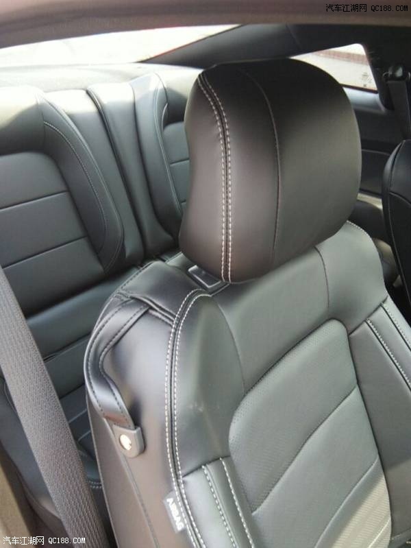 平行进口17款福特野马2.3P版报价解读