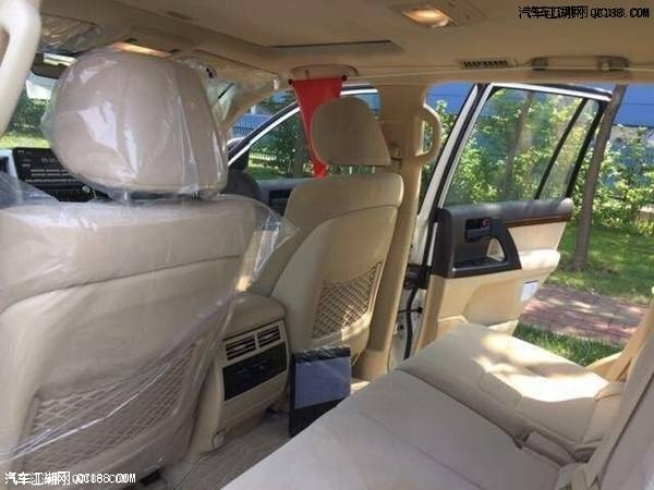 18款丰田兰德酷路泽4600中东版改装实拍