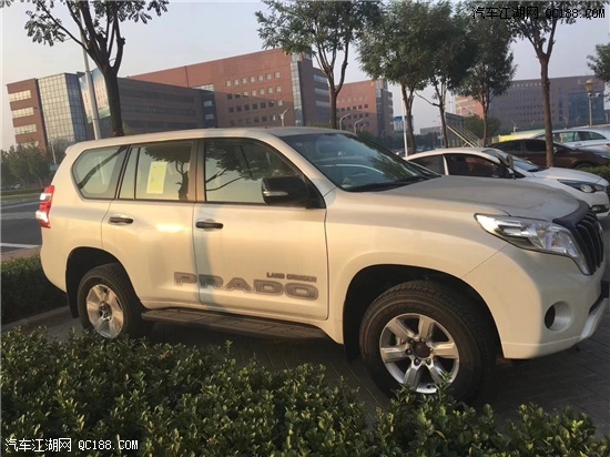 17款平行进口中东版普拉多2700到店实拍