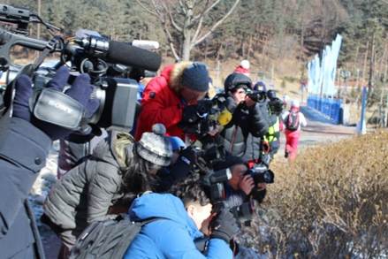 性感“兔女郎”现身韩国平昌冬奥会