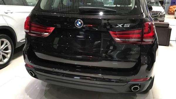 18款宝马X5车身泊车辅助系统港口评测