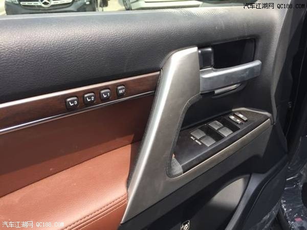 17款酷路泽5700亲民报价配置参数解析评测