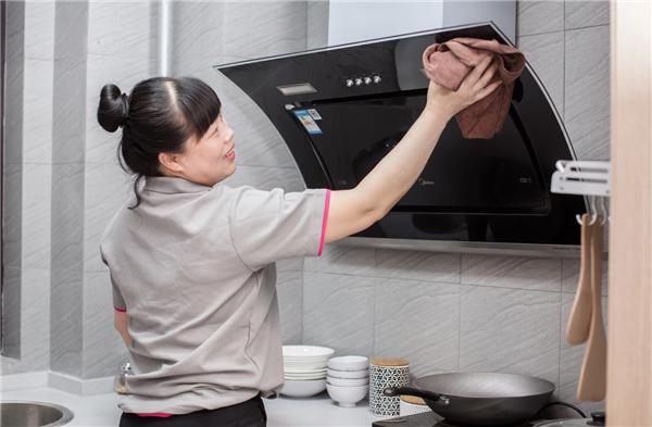 爱上租房屋托管 “躺收租金”就这么简单