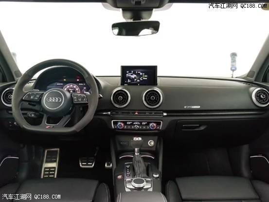 奥迪RS3 Limousine测试 加速最强小钢炮