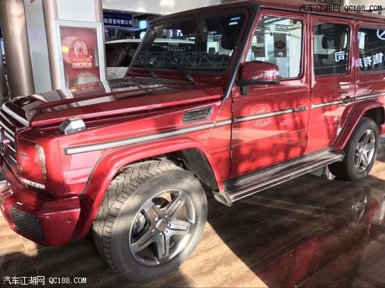 17款奔驰G350柴油V6红色七速自动版解析