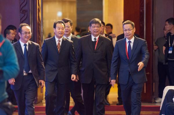 吴远之获“2017年度增进中国―东盟企业合作优秀人物奖”