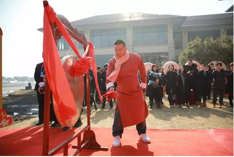 金诚集团2018的嘉年华来了！第一天的精彩就舍不得眨眼