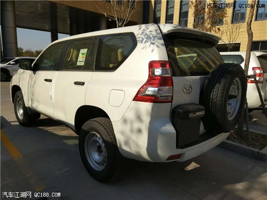 17款平行进口中东版普拉多2700到店实拍