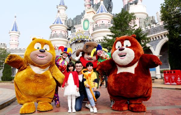 国家品牌行动:华强方特 “熊”霸央视