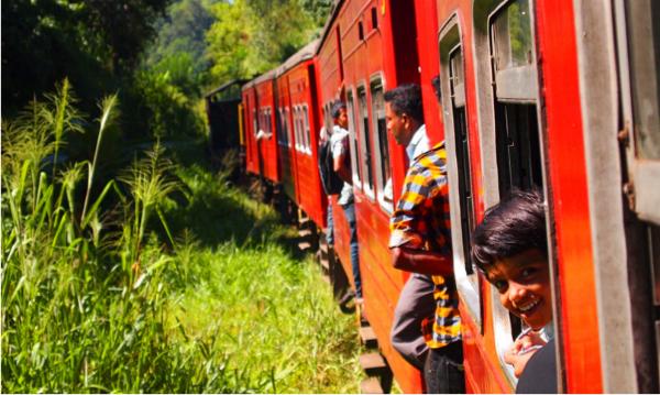 天巡skyscanner: 新年火车驶向浪漫旅程，你想体验的精彩都在路上