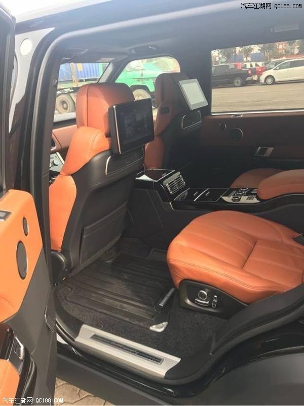 17款路虎揽胜行政3.0T&nbsp;HSE美规现车实拍