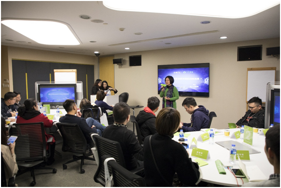 外卖变革引领者，饿了么带您探寻世界级餐饮企业的创新“密码”